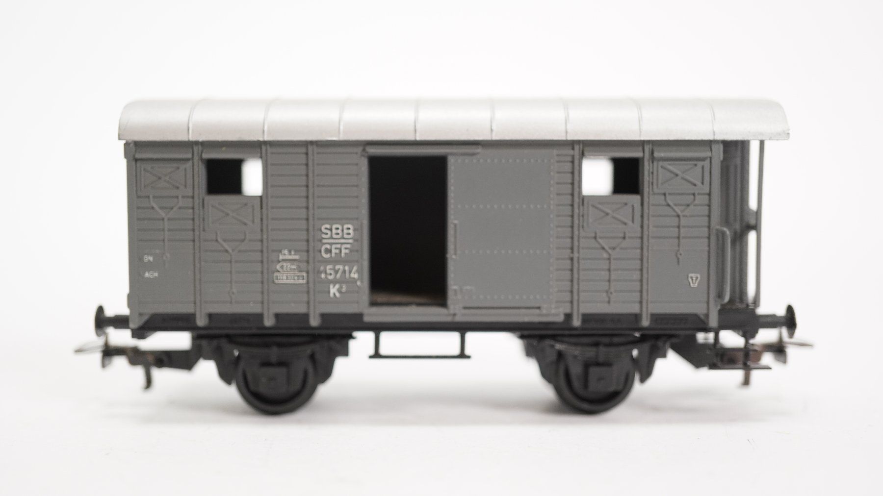 Kleinbahn Modellini di ferrovie: 2∑ Kleinbahn 302 SBB Güterwagen K3 grau – Usato da Uetendorf venduto da tigermuegi 3