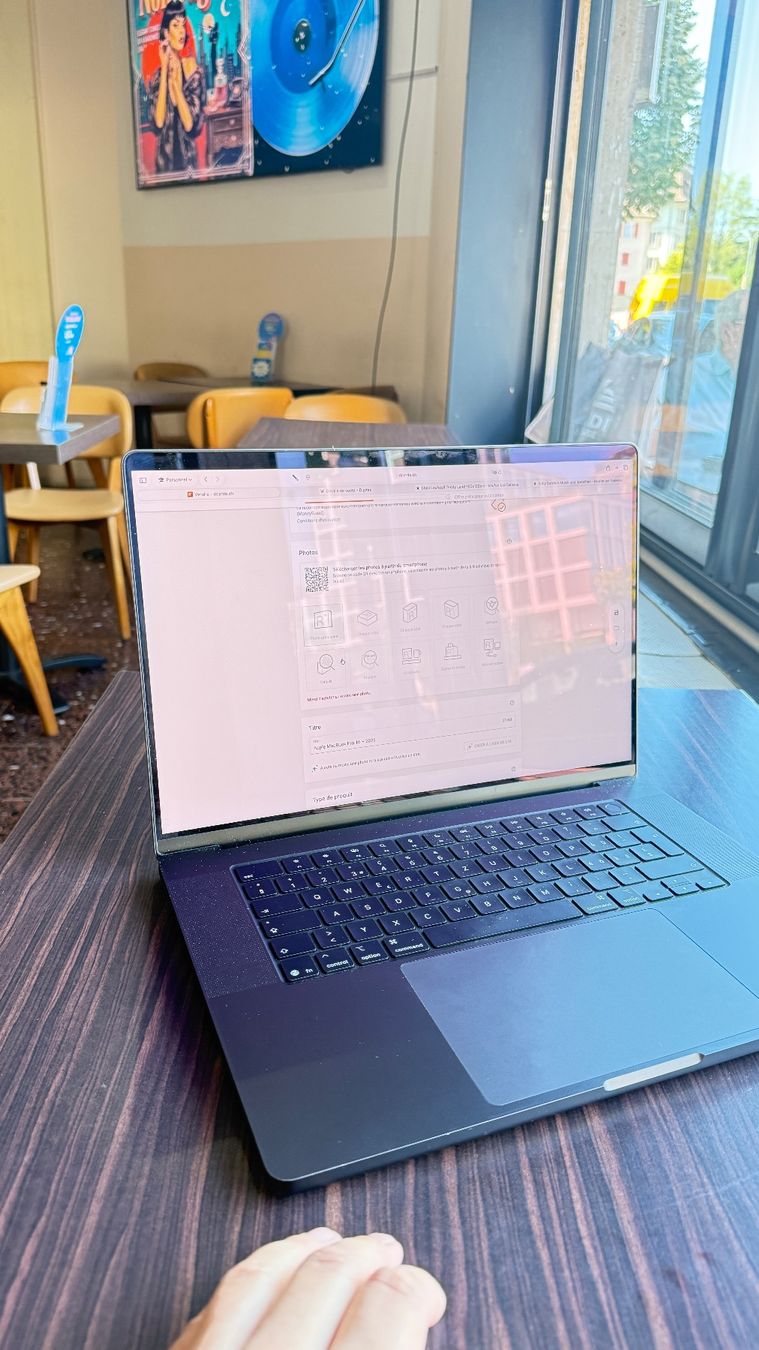 Apple Notebooks: Apple MacBook Pro 16 – 2026 – Gebraucht aus prilly von sky_q6jt 1