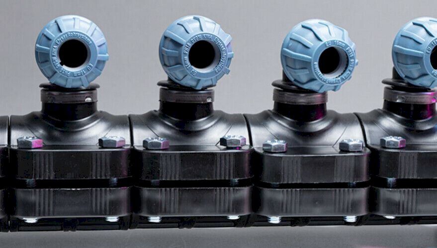 Radiateurs: Poolheizung 6 Fach Verteiler System – Neuf avec emballage d'origine à Bottighofen par zaap 2