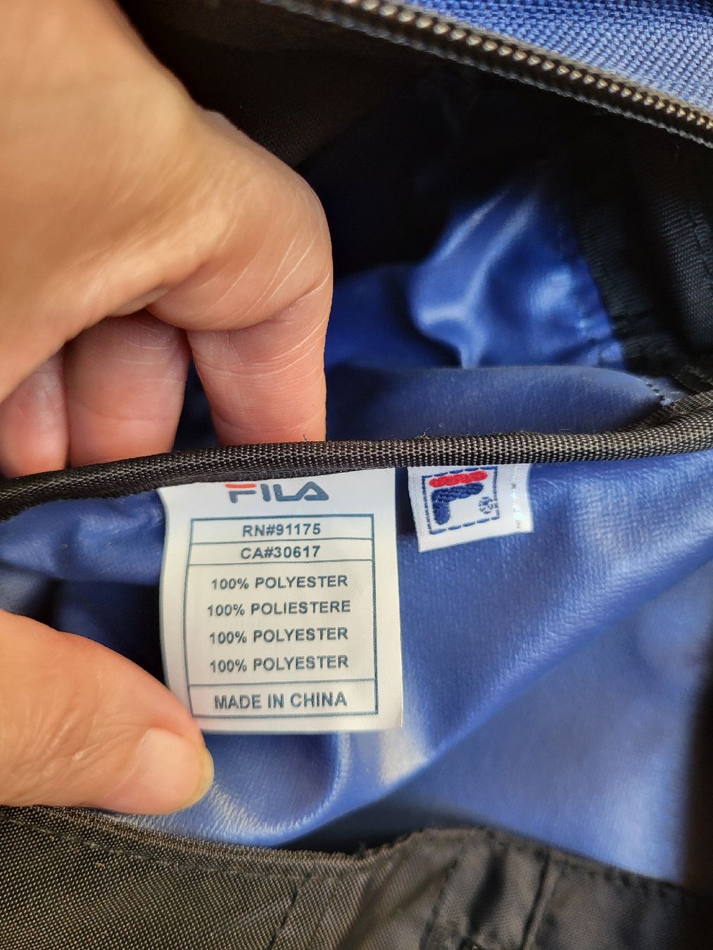 Fila Borse: Fila Messenger Tasche – Usato da Zweisimmen venduto da Adorable 7