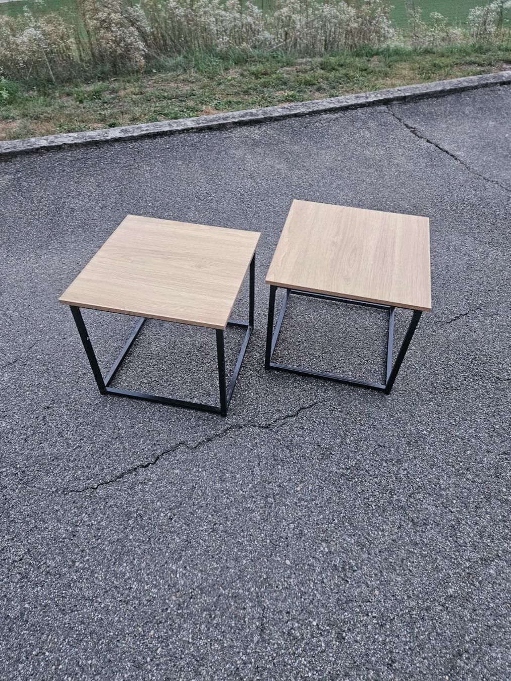 Tables: Beistelltische – D'occasion à Walliswil-Nbipp par ksk839 2