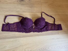 Bustier mit Spitze lila gebrauchter Zustand