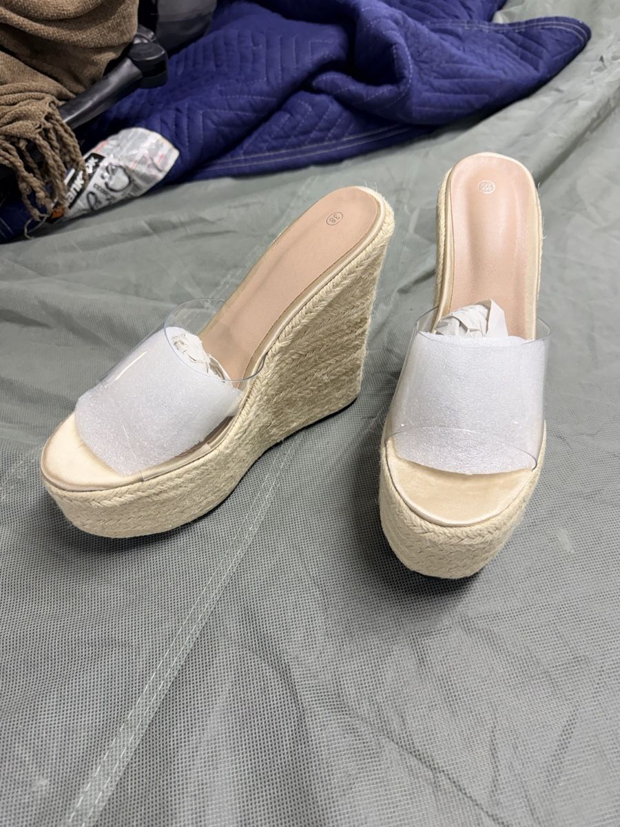 Damenschuhe: Wedges mit Kordeldesign – Neu und originalverpackt aus AARBURG von cheapstuff 4