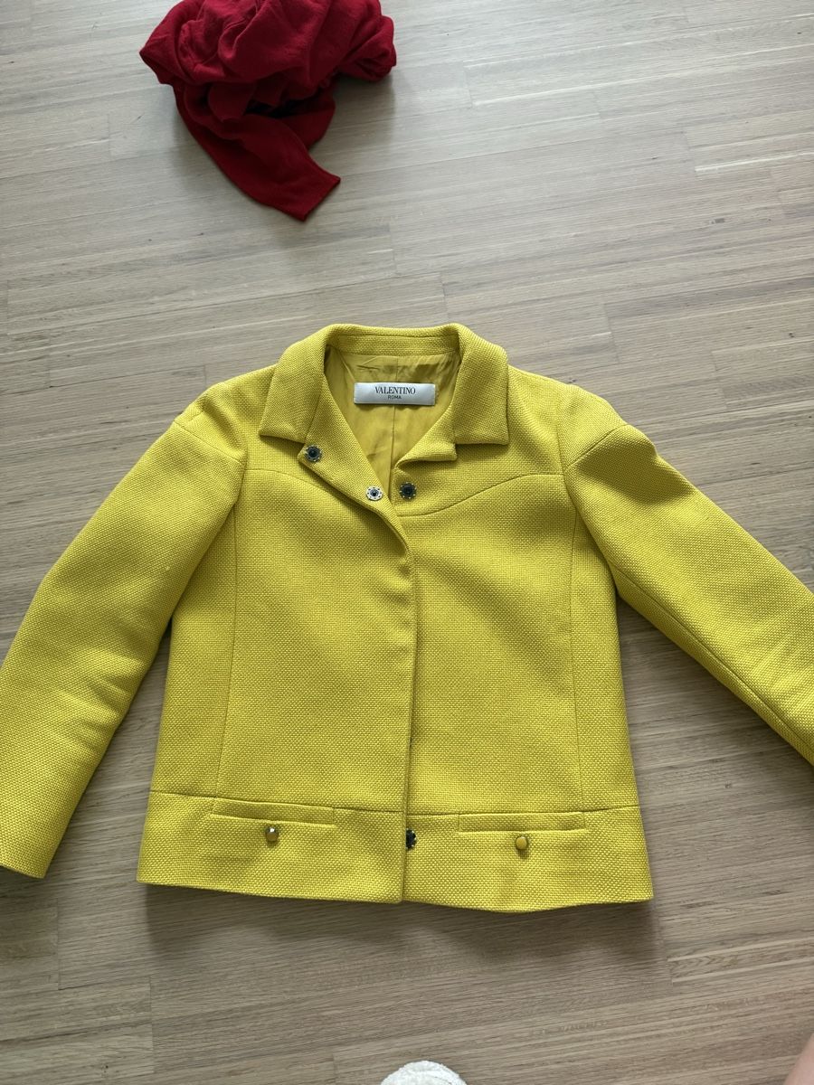 Valentino Giacche: Valentino Yellow Jacket size XS-S – Nuovo (secondo la descrizione) da Zürich venduto da llor.dell 2