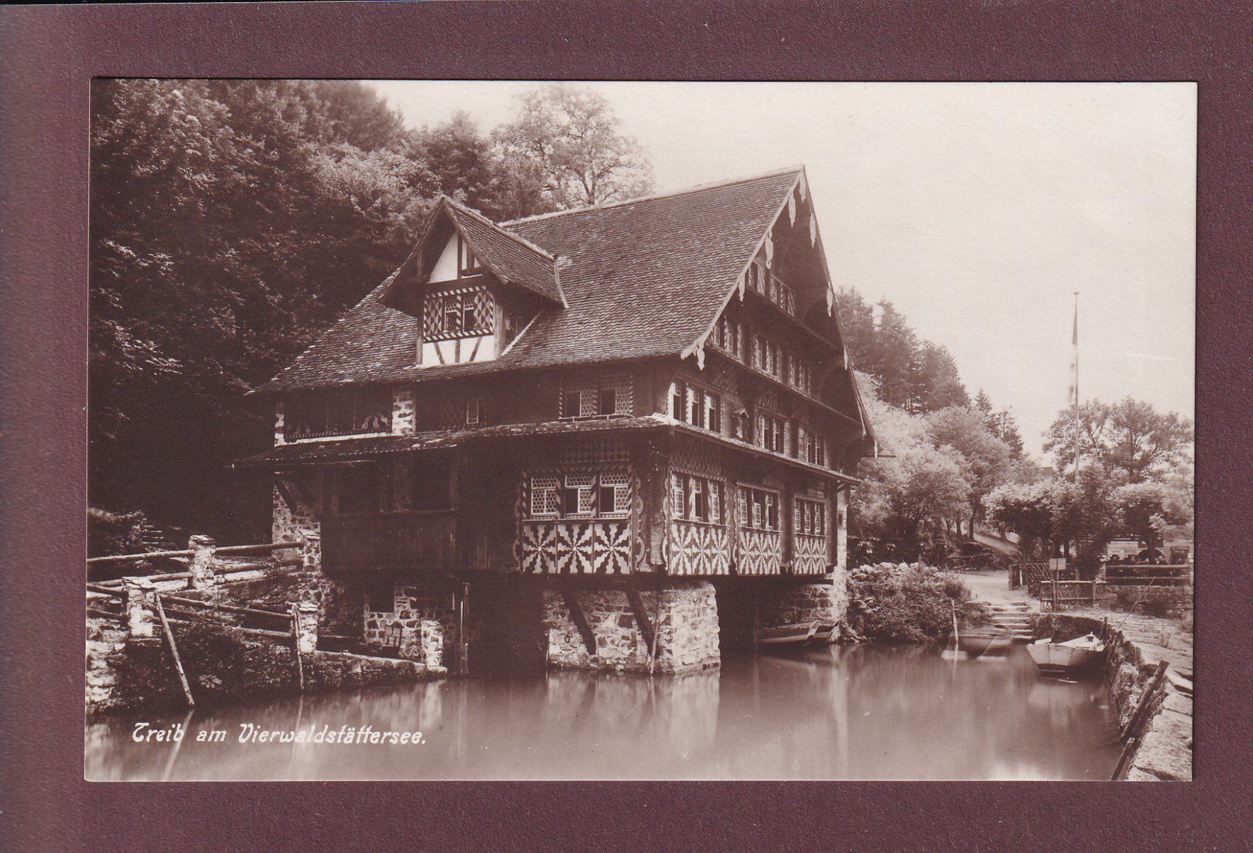 Cartoline postali: TREIB am Vierwaldstättersee – Usato da Pully venduto da nicecards