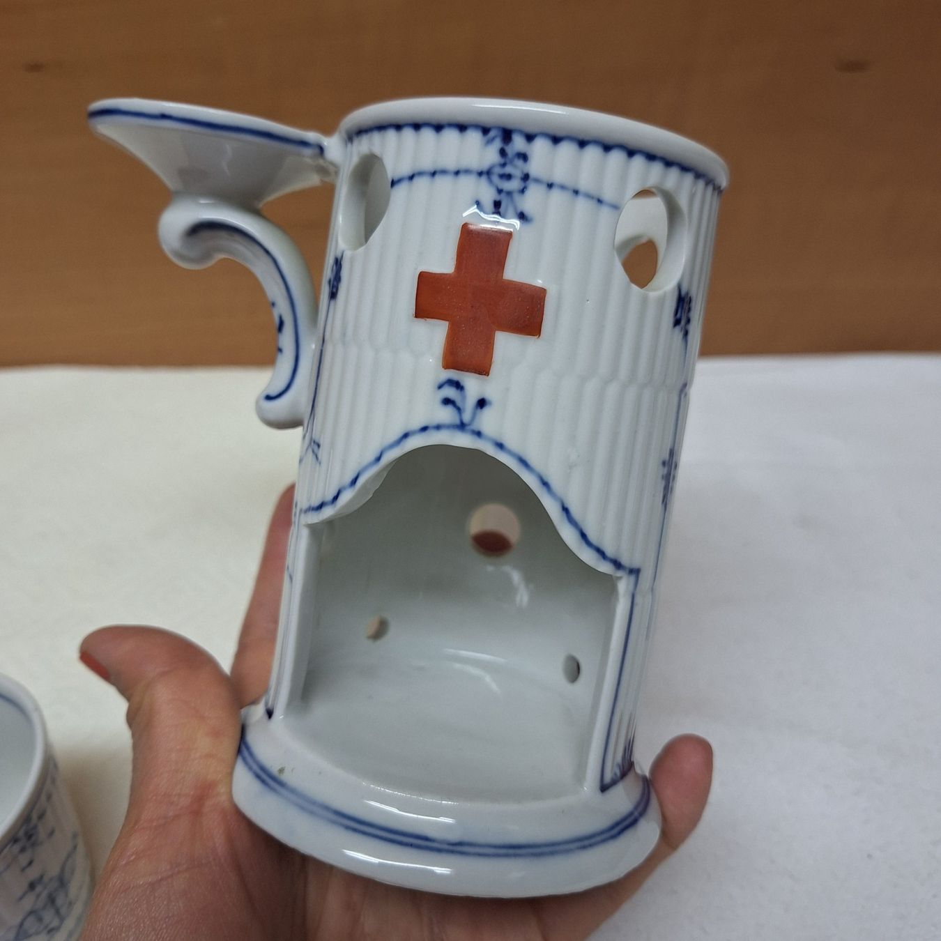 Attrezzature mediche: Versand möglich! Teile eines antiken Inhalationsapparates – Usato da Winterthur venduto da Goldpipau 8