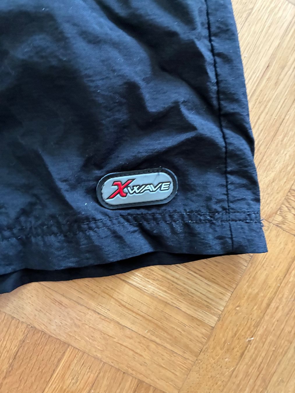 Pantaloni: Kurze Männer Velo Hose, Gr. XL – Usato da Bättwil venduto da tre_tj9g 1