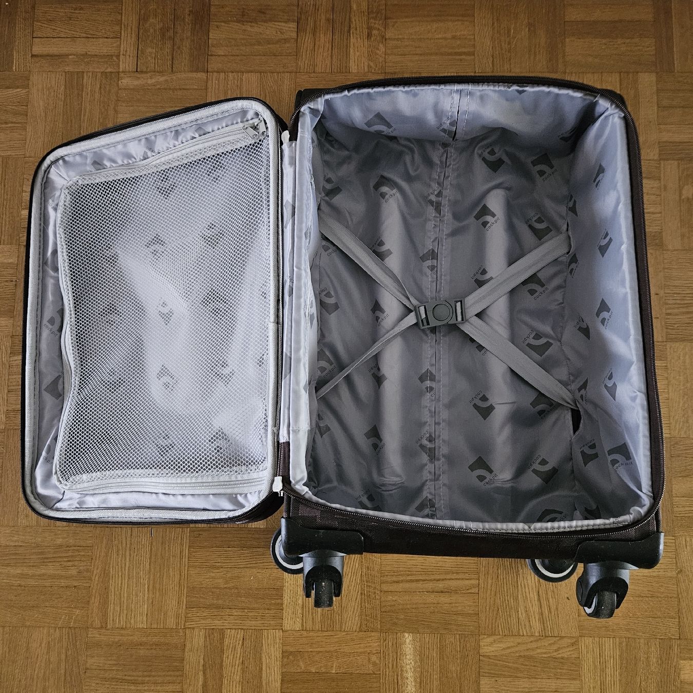 Valigie: Reisekoffer Cockpit – Usato da Bern venduto da naaa000xci 2
