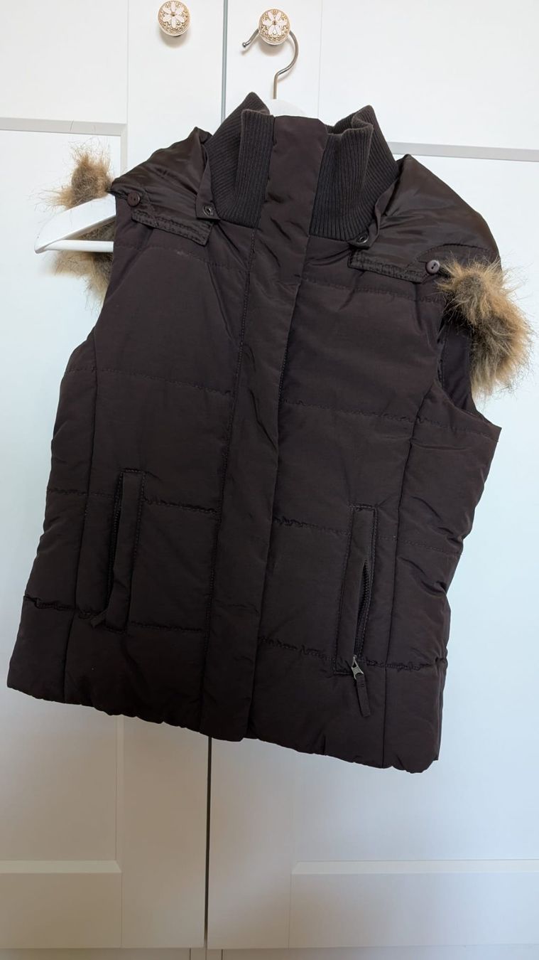Gilet & Giacche senza maniche: Winterweste dunkelbraun, Grösse XS – Usato da Au SG venduto da and_cra