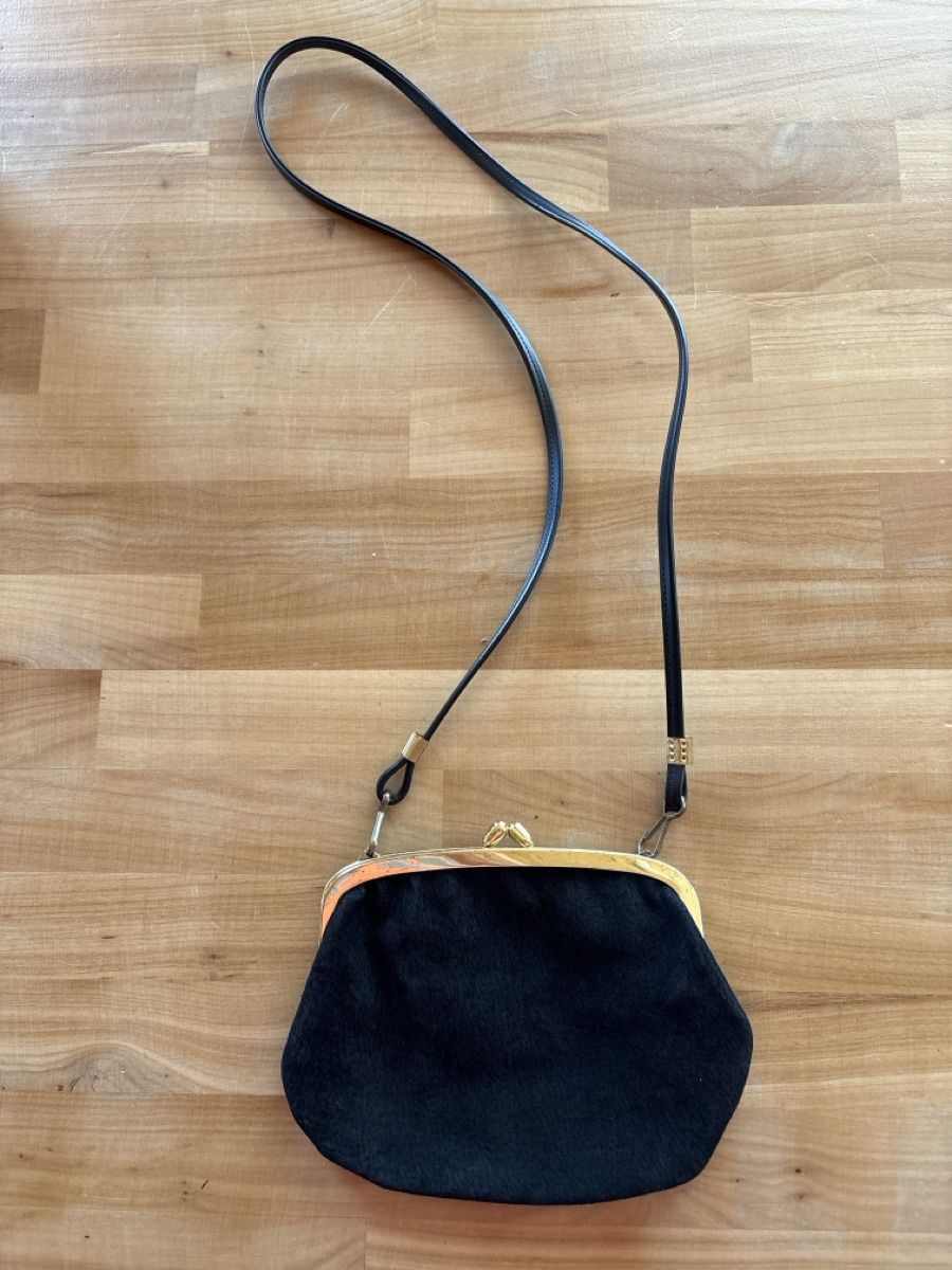 Borse da donna: Handtasche / schwarz gold – Usato da Rümlang venduto da baselsale1