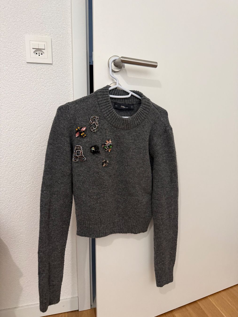 Zara Pullover & Sweatshirts: Zara Knit Sweater – Gebraucht aus Chardonne von ana_rpr2