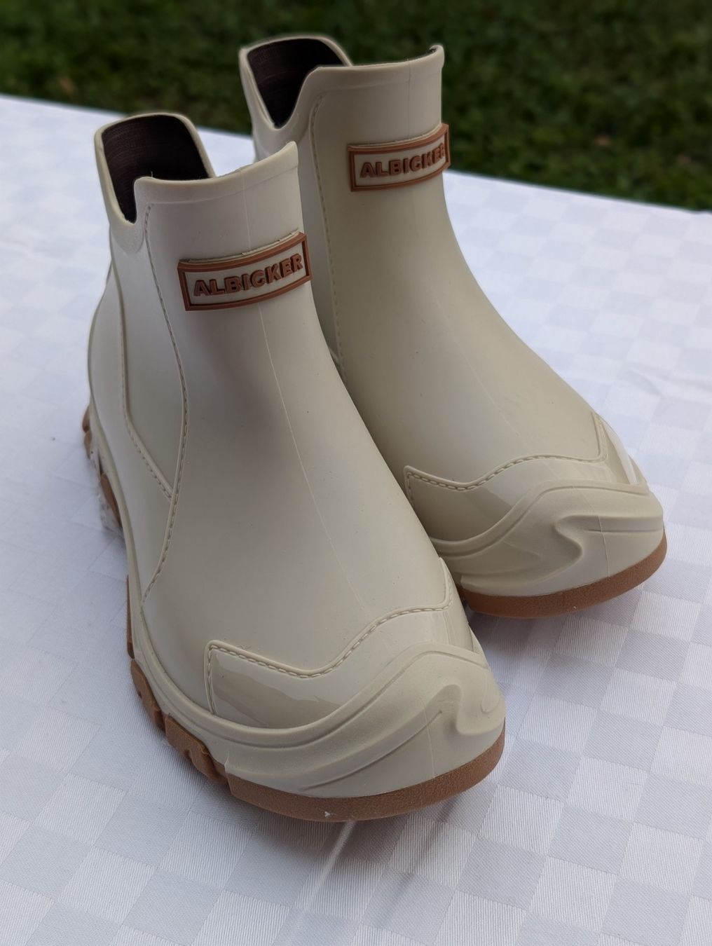Scarpe da donna: Albicker Gummistiefel Beige Gr.36 – Nuovo (secondo la descrizione) da Cugnasco venduto da tizianaq