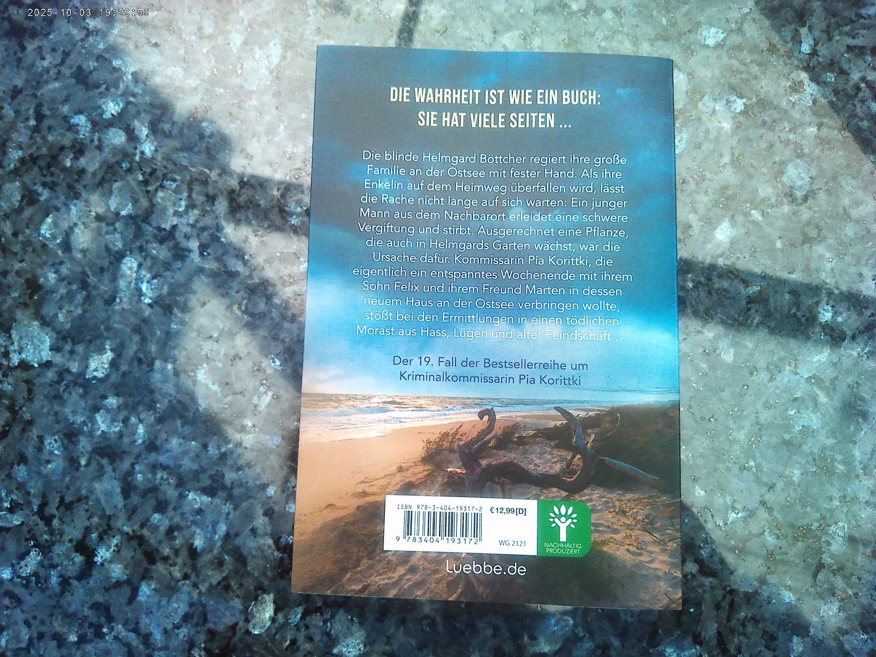 Livres: Ostseefinsternis von Eva Almstädt – D'occasion à reitnau par Sib7 1