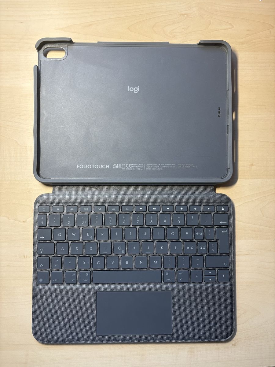 Logitech Tastiere: Logitech Folio Touch – Usato da Rudolfstetten venduto da jan_l66v