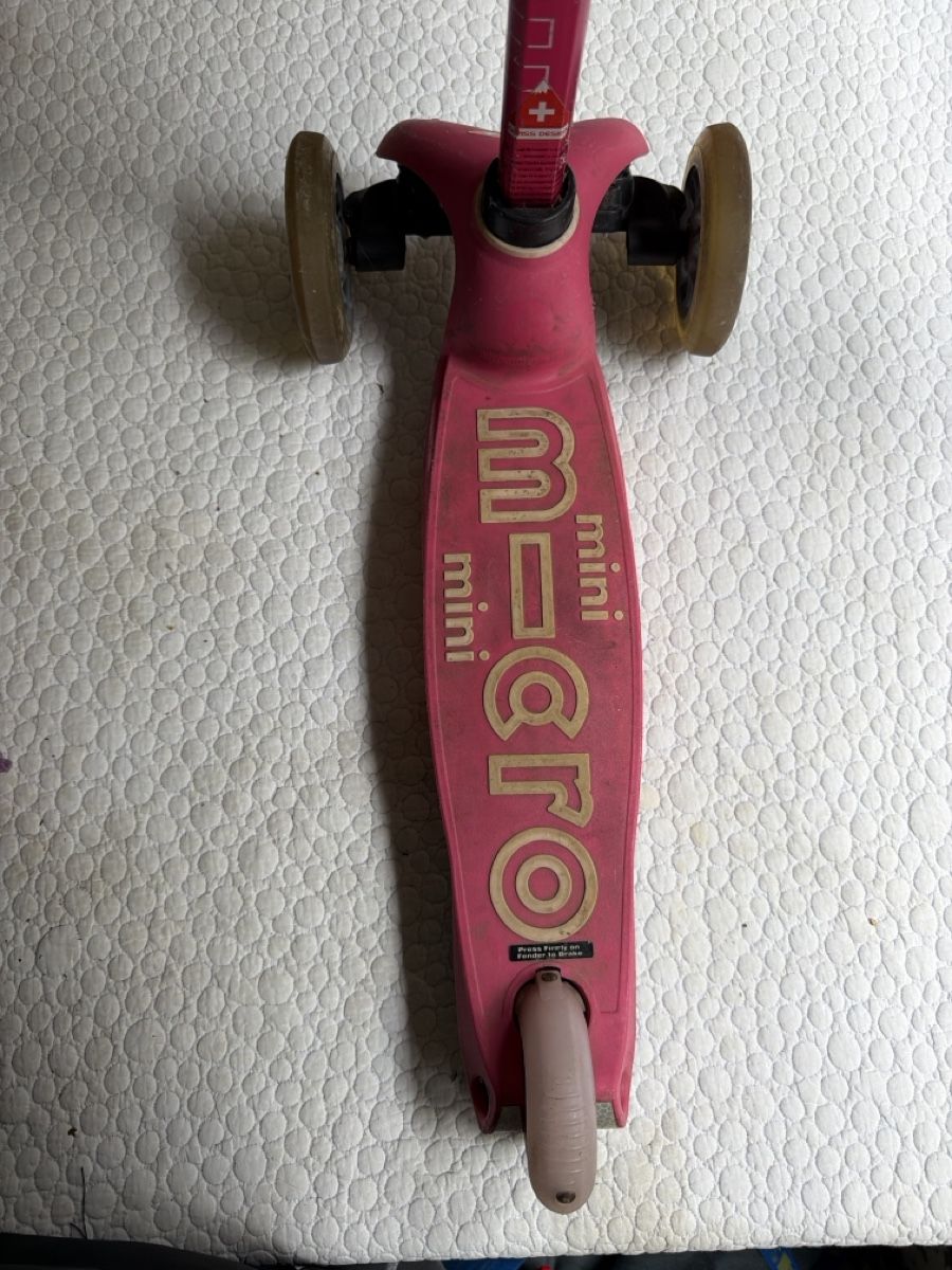 Micro Veicoli per bambini: Micro Mini Kinderroller in Pink mit Hello Kitty Figur – Usato da Zürich venduto da beat005 4