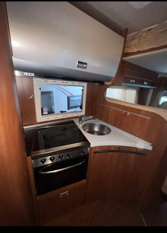 Laika Camping Fahrzeuge: Laika kreos 5010 – Gebraucht aus Arbaz von Doudie 2