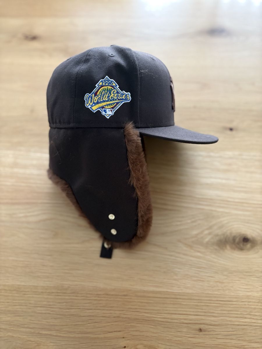 New Era Copricapi, berretti & cappellini: Casquette New Era 59fifthy dog ear – Nuovo e nell'imballaggio originale da Moudon venduto da jahnike 5