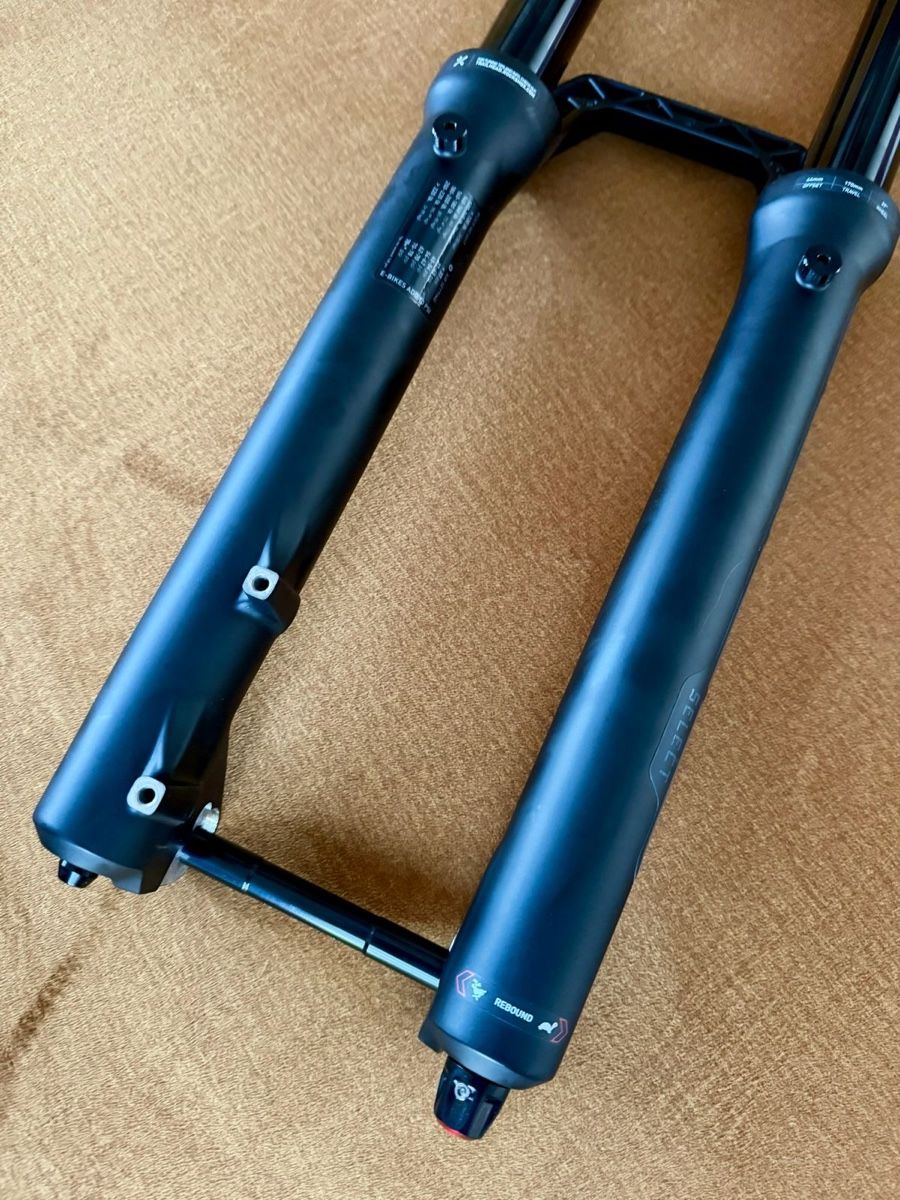 Rockshox Pezzi di ricambio: Rockschox Zeb Select – Nuovo e nell'imballaggio originale da Sugiez venduto da Rulio_xx 6