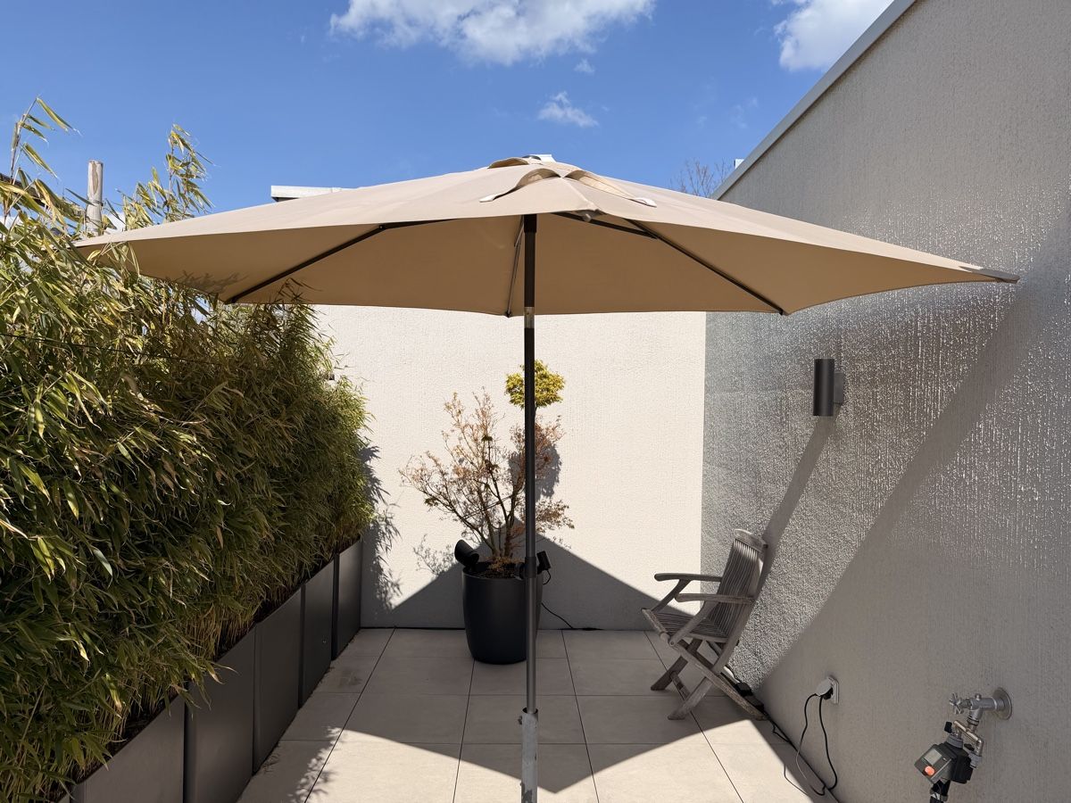 Sonnenschirme: Landi Sonnenschirm Alu taupe, 300cm Durchmesser! – Gebraucht aus Richterswil von giacometti222 1