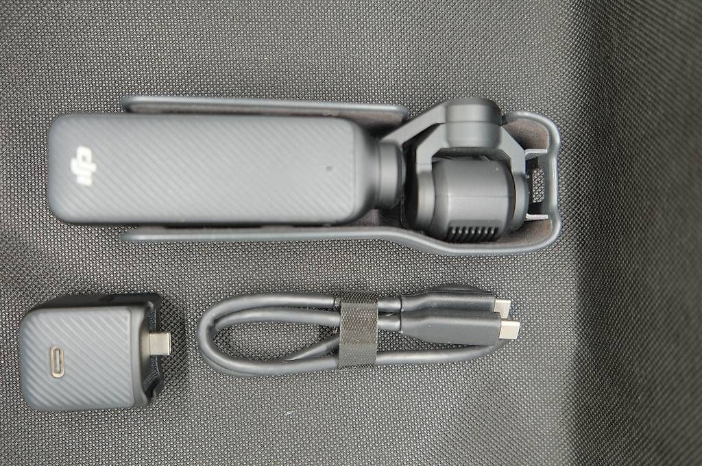 Action Cam: DJI Osmo Pocket 3  Excellent Condition – Usato da Neuchâtel venduto da Carlosfmunoz