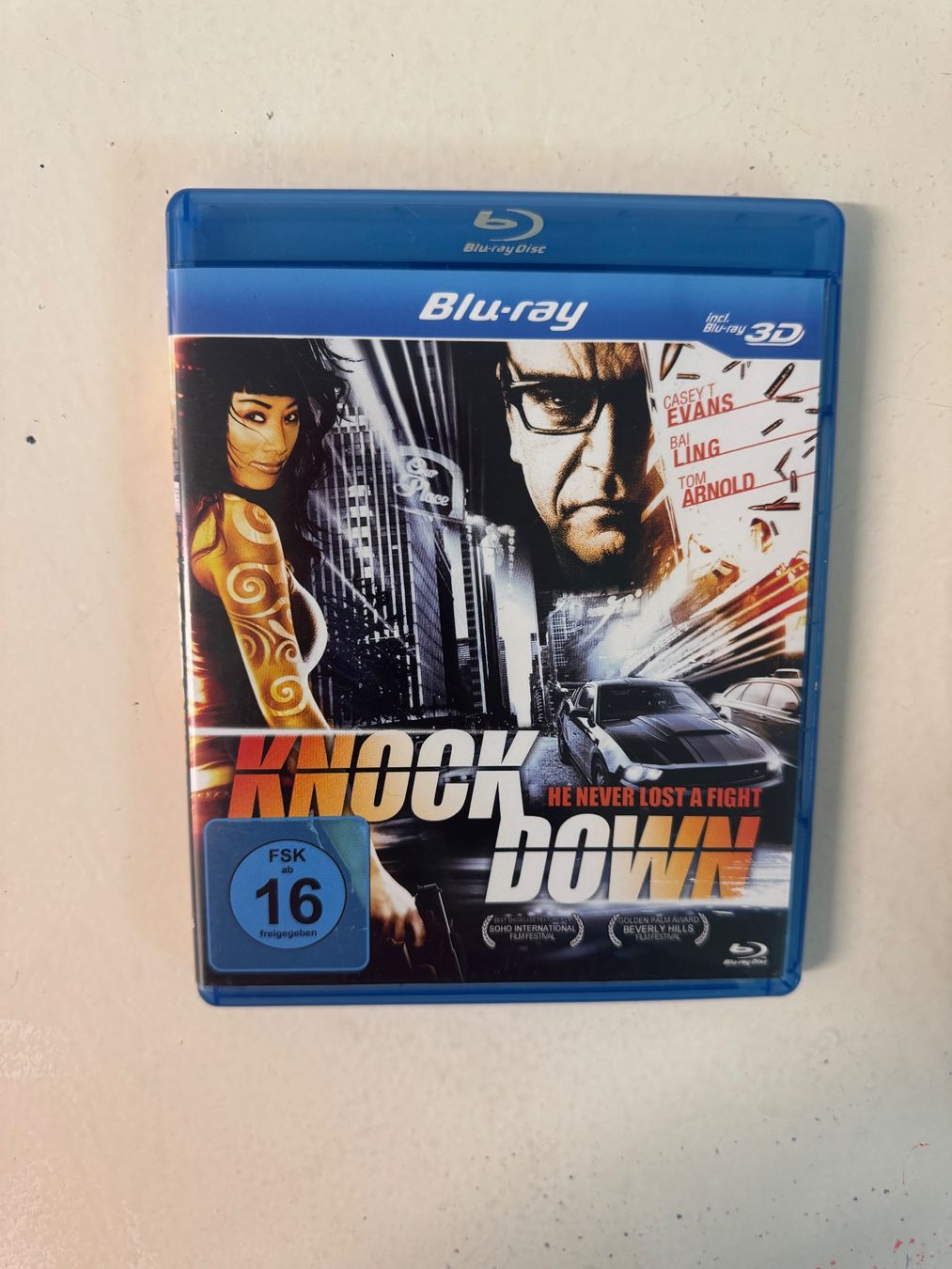 Tous les DVDs: KNOCK DOWN. (BLU-RAY) 3D – D'occasion à Basel par san_2qlq