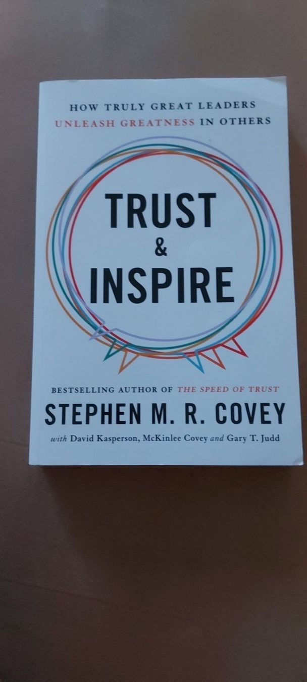 Libri: Trust & inspire neuf – Nuovo e nell'imballaggio originale da moudon venduto da jaunejaunelapinjaune