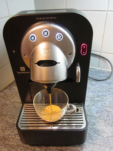 Macchine per caffè & Macchine per espresso: Nespresso GEMINI CS100 PRO  mit☀GARANTIE – Usato da Luzern venduto da Mixicom 2