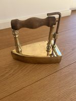 Antikes Buesseleisen aus Messing, Deko, Top Zustand