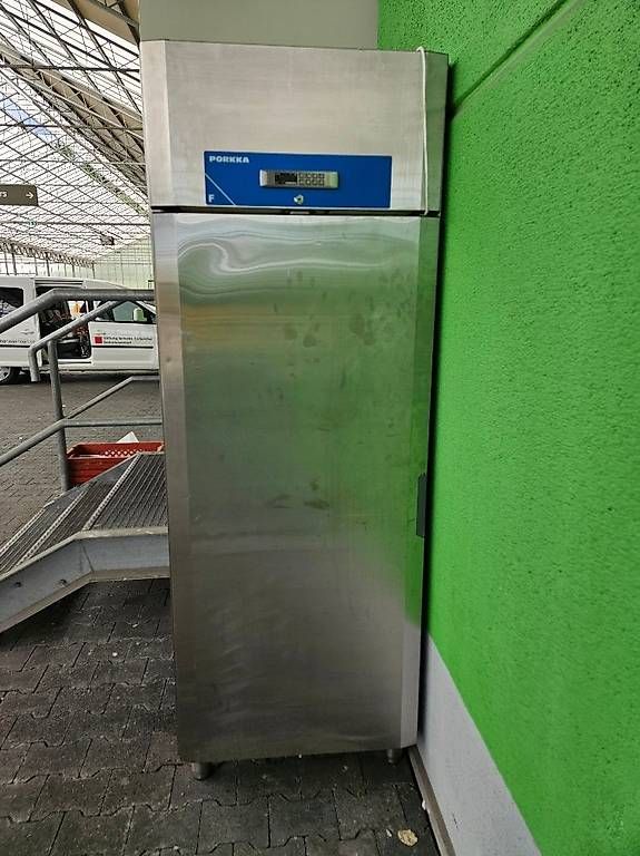 Congelatori: Standtiefkühler Gastro, defekt – Usato da Zürich venduto da Botschili 1