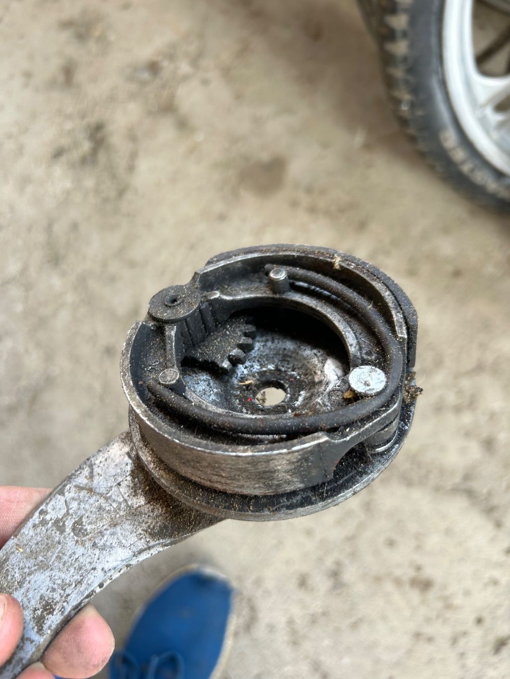 Sachs Parti ricambio per ciclomotori: Sachs HR90V Mofa Rücktritt Bremsankerplatte – Usato da Fahrni b. Thun venduto da berger_tuning34 4