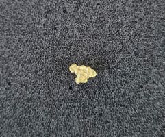 Goldnugget Ohrstecker