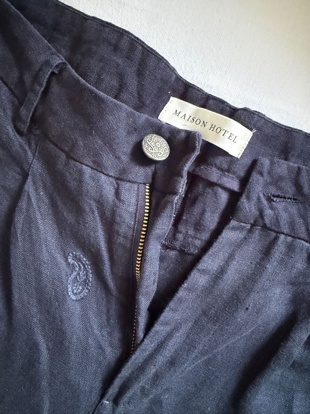 Pantalons: Leinenhose von Maison Hotel – Neuf (Voir description) à St.Gallen par emm_9ydh