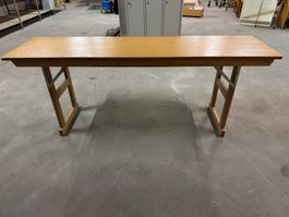 1 Klapp-Holztisch
