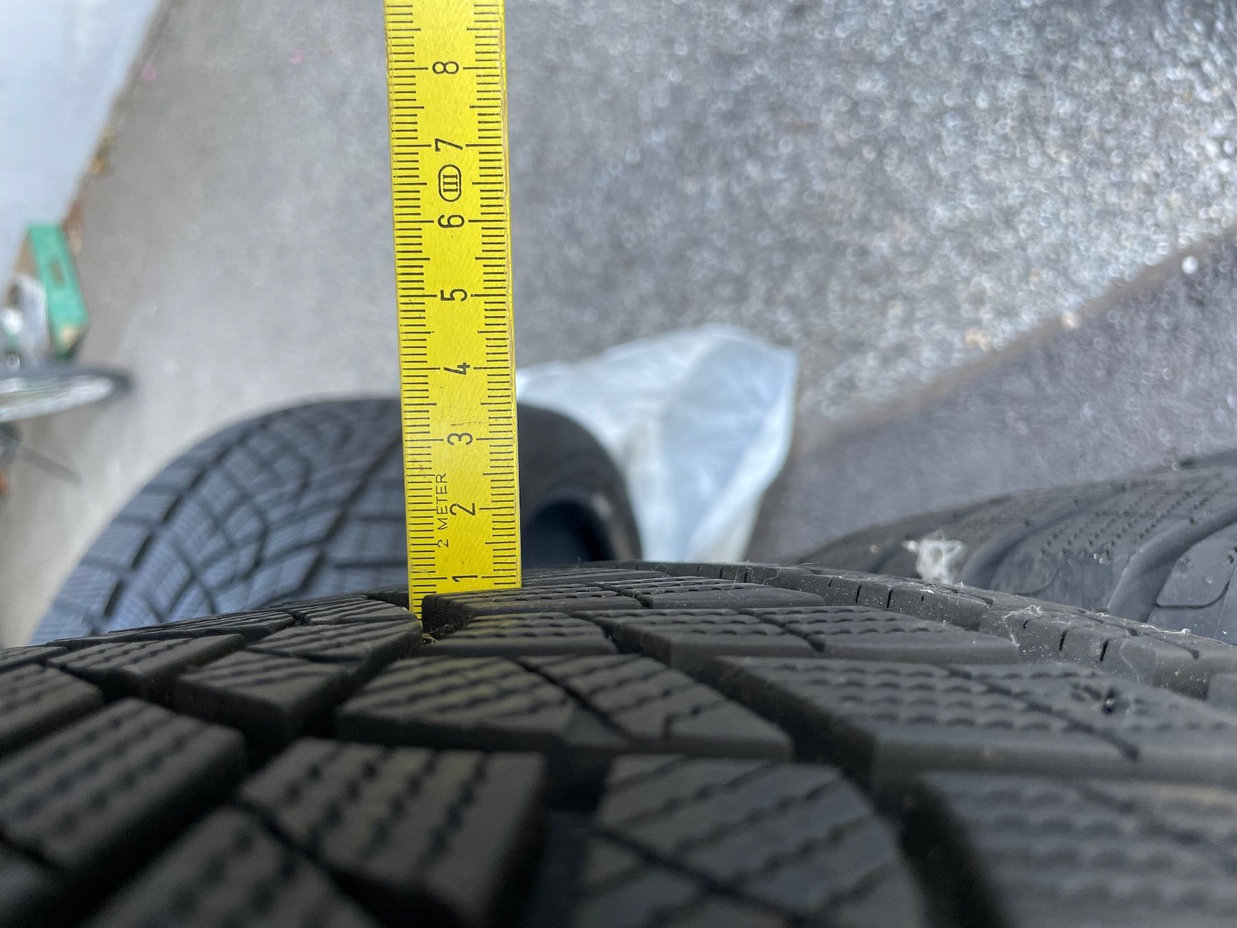 Goodyear Pneumatici & Ruote complete: Goodyear UltraGrip Performance Reifen Winter – Usato da Port venduto da hgn1 9