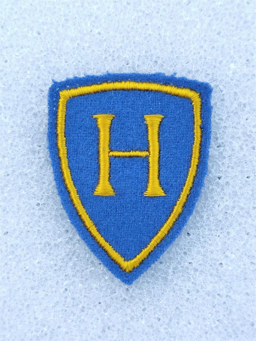 Placchette & Badge: Abzeichen Hospitalisationsoffizier V1 – Usato da Bauma venduto da SwissMilitaria