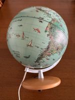 Globus Lampe