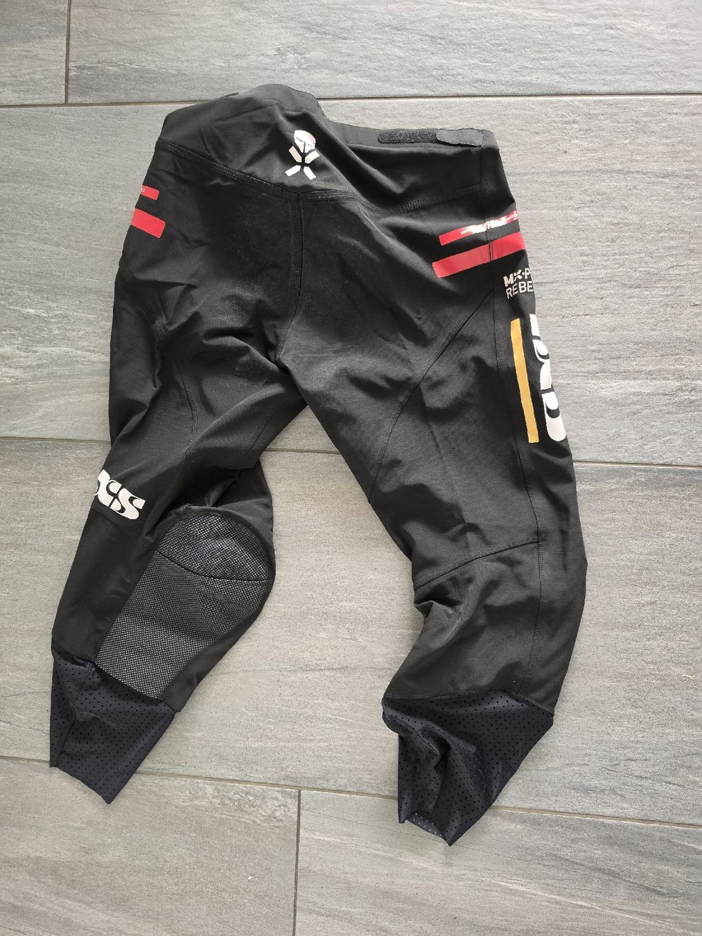 IXS Pantaloni: IXS Crosshose Gr.34 – Usato da Merenschwand venduto da ___niggi___ 1