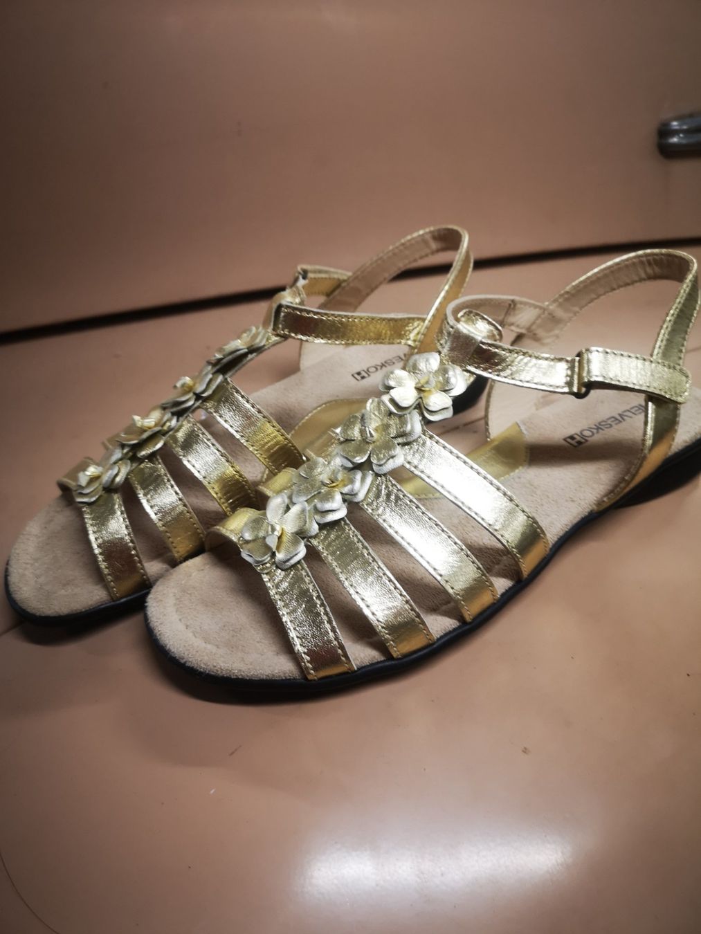 Helvesko Scarpe da donna: Helvesko – Nuovo e nell'imballaggio originale da Möhlin venduto da Highwaytom