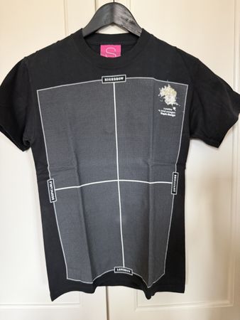 Cool Staple Design T-Shirt - Urban Style - Size S!