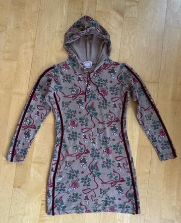 bezauberndes originelles Kapuzenkleid, 12/152