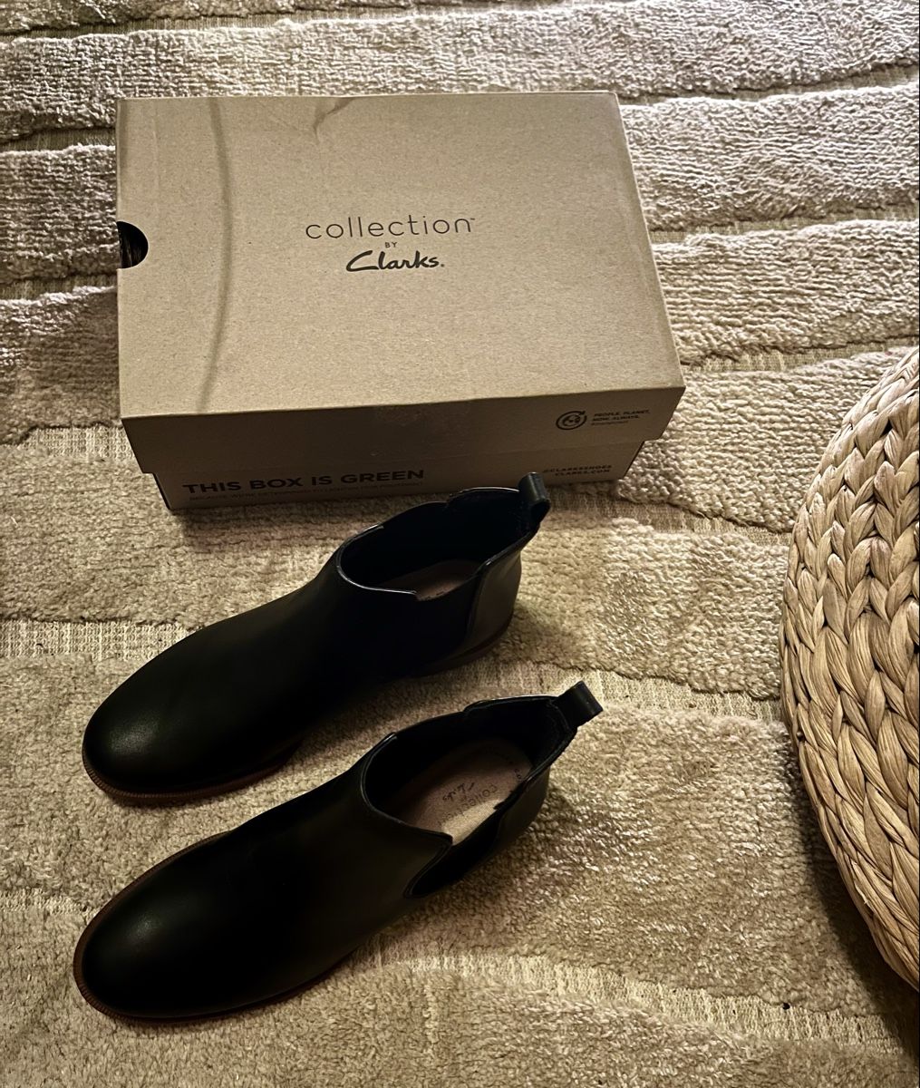 Clarks Scarpe da donna: Bottines Clarks Taylor shine – Nuovo e nell'imballaggio originale da Perrefitte venduto da lulusphere