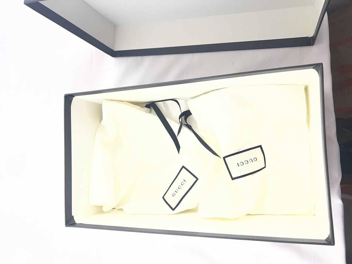 Casse di trasporto: Original Gucci Verpackung – Usato da Schlatt TG venduto da Lukytimes 3