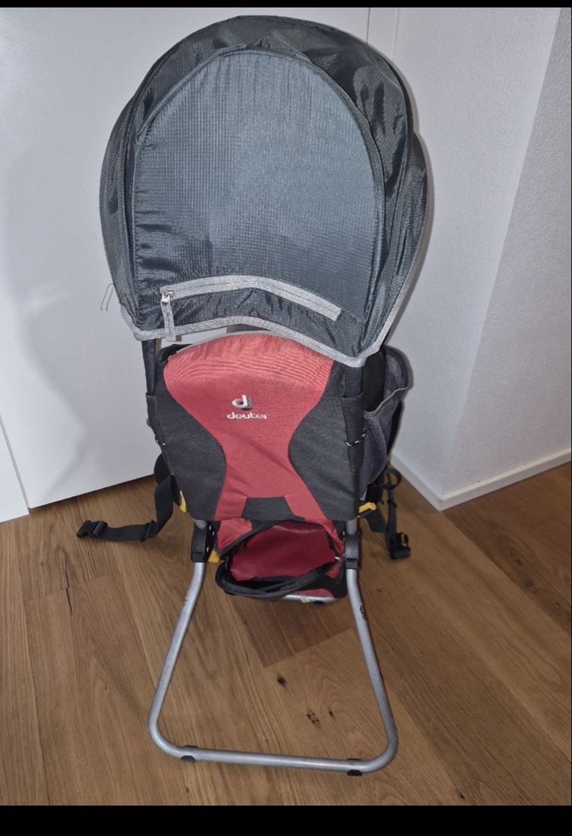 Deuter Bauch- & Rückentragen: Deuter Kindertrage - Wanderrucksack – Gebraucht aus Oftringen von Studi_Kobra