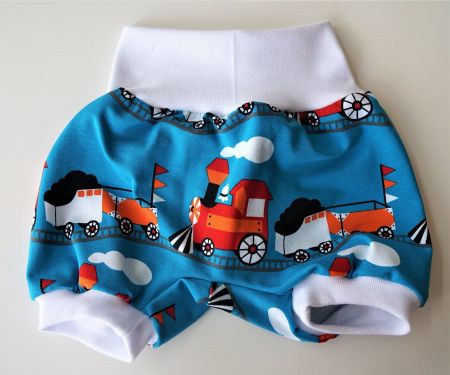 Kurze Pumphose mit Retro Train 56/62 NEU