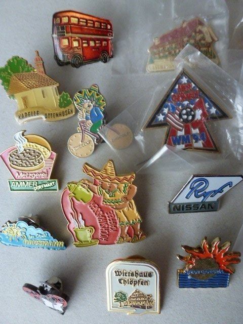 Placchette & Badge: Pins – Nuovo e nell'imballaggio originale da Luzern venduto da Ankerli 1