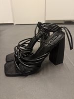 Hohe elegante Schuhe/ Heels Grösse 39