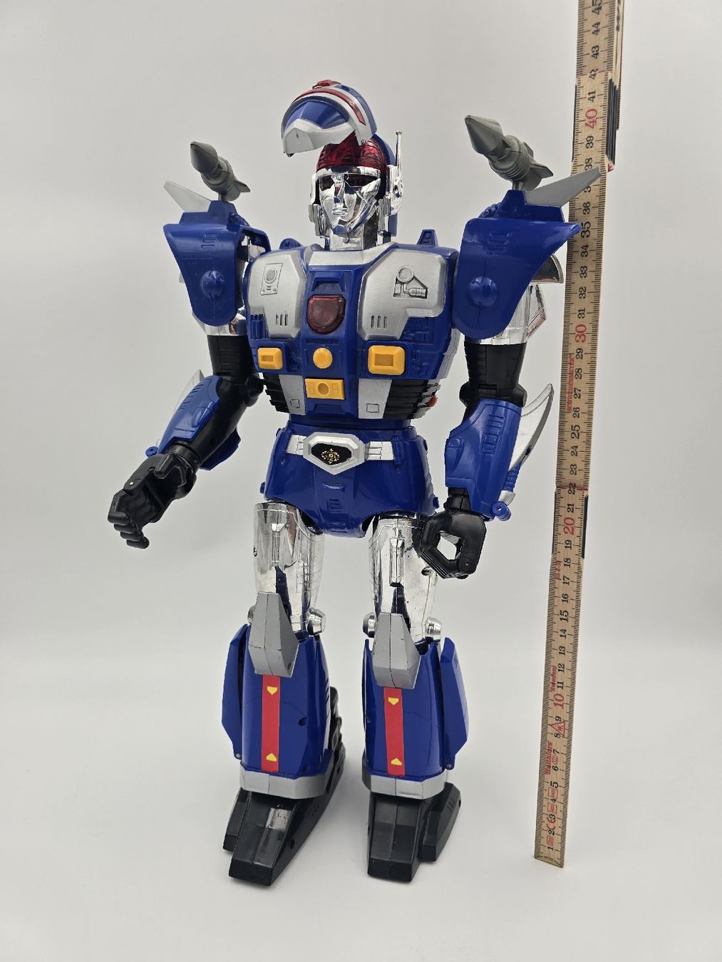 Jouets: Robot Commander II – Défectueux à Adligenwil par Die-Fundgrueb 2