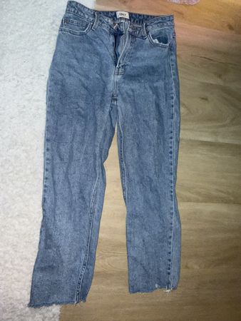 ONLY Jeans Gr. 27/30 Damenjeans Top Zustand neuwertig