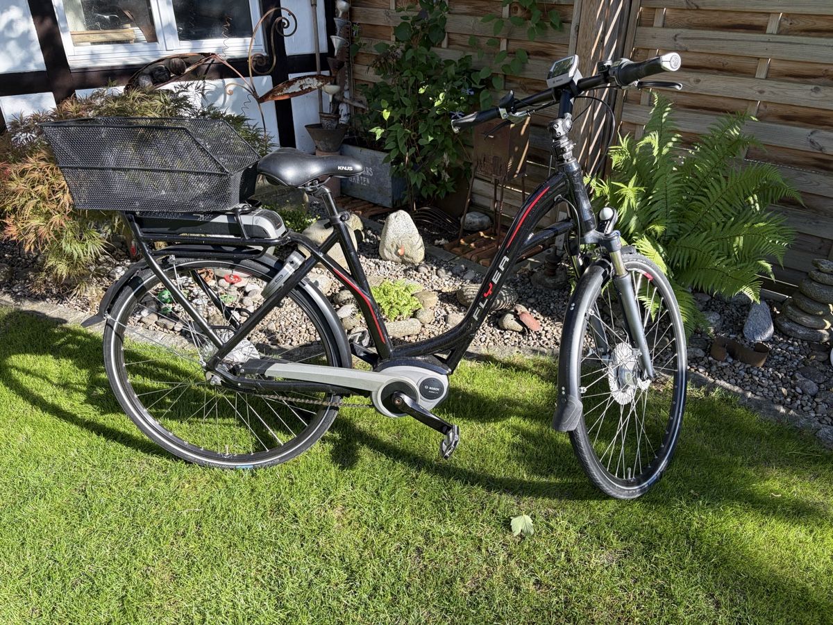Flyer Velos: Flyer eBike mit tiefem Einstieg, Bosch Motor – Gebraucht aus Winterthur von silen 3