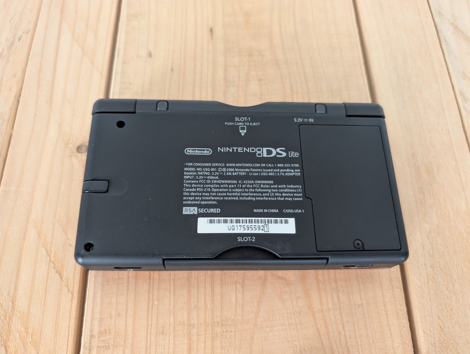 Nintendo Console: Nintendo DS-Lite, rot-schwarz – Usato da Buttwil venduto da Sadusk 6